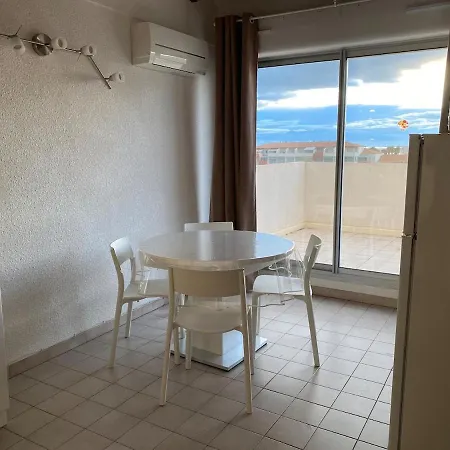 Apartment T4-72 M2 Vue Panoramique - 200 M De La - Etage 5 Avec Ascenseur -6 Pers Max