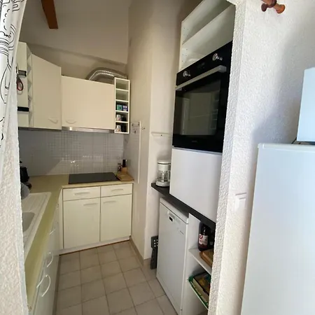 Apartment T4-72 M2 Vue Panoramique - 200 M De La - Etage 5 Avec Ascenseur -6 Pers Max